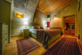 Takaev Cave Hotel
