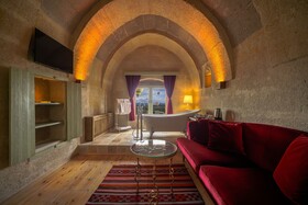 Takaev Cave Hotel