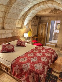 Takaev Cave Hotel