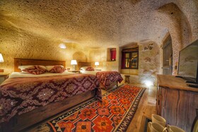 Takaev Cave Hotel