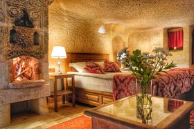Takaev Cave Hotel
