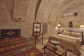 Tekkaya Cave Hotel