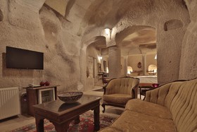 Tekkaya Cave Hotel