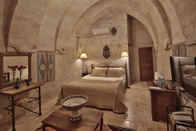 Tekkaya Cave Hotel
