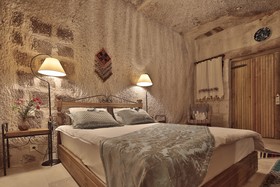 Tekkaya Cave Hotel