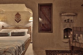 Tekkaya Cave Hotel
