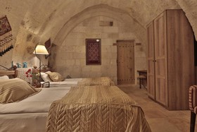Tekkaya Cave Hotel