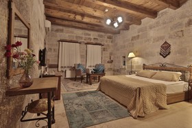 Tekkaya Cave Hotel