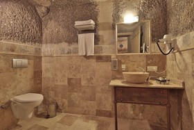 Tekkaya Cave Hotel