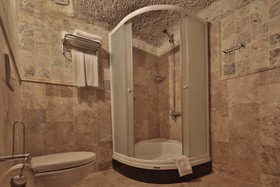 Tekkaya Cave Hotel