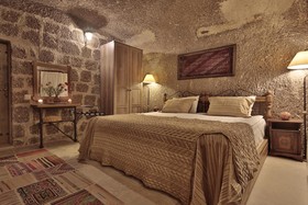Tekkaya Cave Hotel