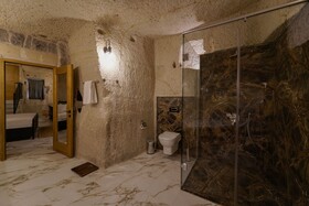 The Niche Cave Hotel