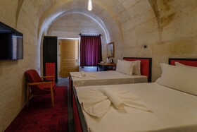 The Niche Cave Hotel