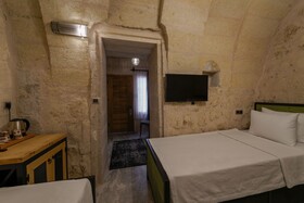 The Niche Cave Hotel