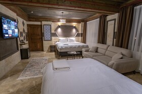 Uchisar Premium Hotel