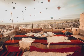 Vasil Cave Hotel