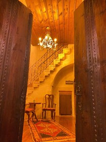 Yohannes Suites
