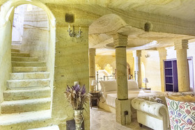 Zeydem Suites