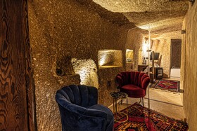 Zümrüt Anka Cave