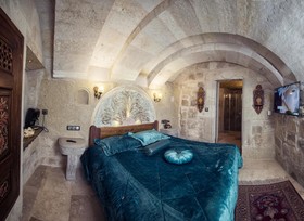 Elika Cave Suites Hotel & SPA