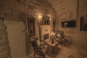 Elika Cave Suites Hotel & SPA