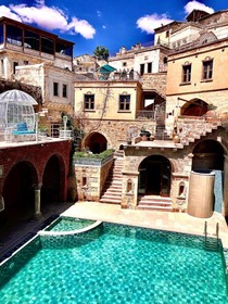 Elika Cave Suites Hotel & SPA