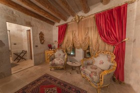 Elika Cave Suites Hotel & SPA