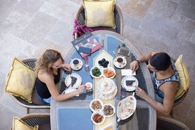 Elika Cave Suites Hotel & SPA