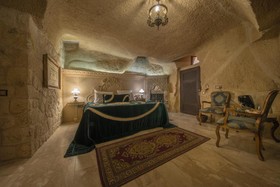 Elika Cave Suites Hotel & SPA