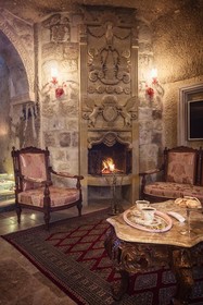 Elika Cave Suites Hotel & SPA