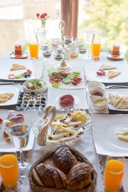 Elika Cave Suites Hotel & SPA