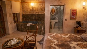 Elika Cave Suites Hotel & SPA