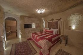 Elika Cave Suites Hotel & SPA