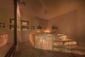 Elika Cave Suites Hotel & SPA