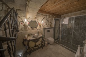 Elika Cave Suites Hotel & SPA