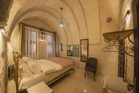 Limon Cave Hotel