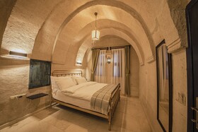 Limon Cave Hotel