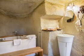 Minia Cave Hotel