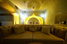 Serenus Cave Suites