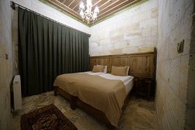 Serenus Cave Suites