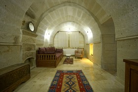 Serenus Cave Suites