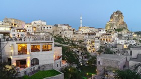 Serenus Cave Suites