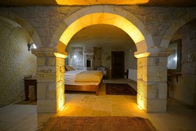 Serenus Cave Suites