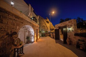 Shiraz Cave Cappadocia