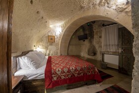 Shiraz Cave Cappadocia