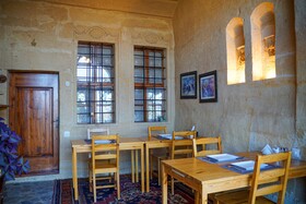4ODA Cave House Boutique