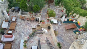 4ODA Cave House Boutique