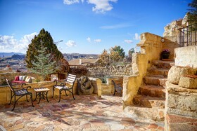 4ODA Cave House Boutique