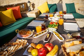 4ODA Cave House Boutique