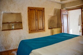 4ODA Cave House Boutique